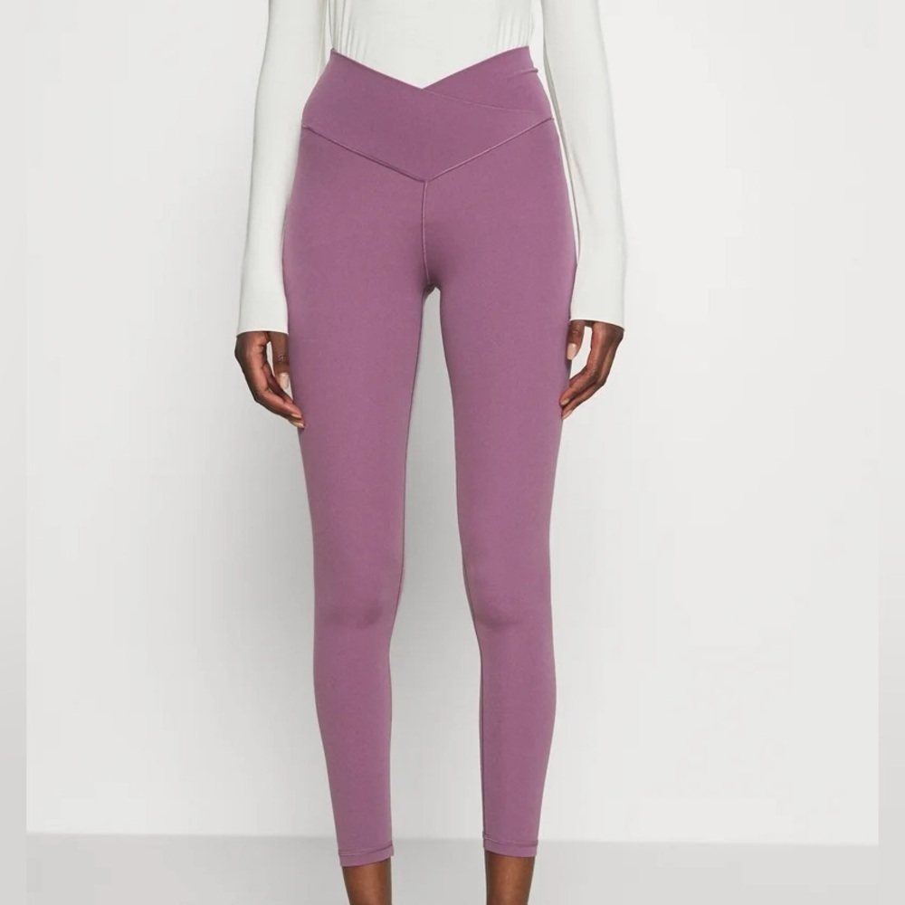 Aerie OFFLINE Real Me Crossover Legging